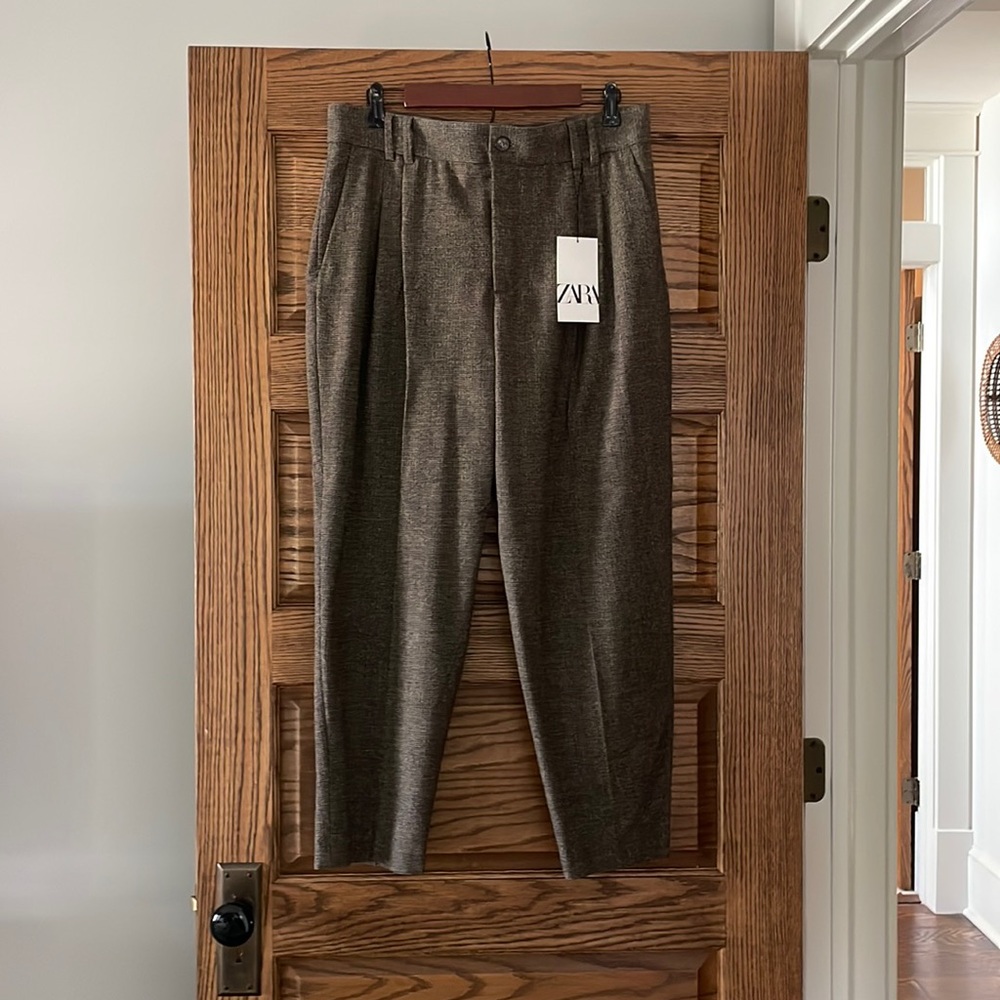 Women’s ZARA pleated wool pants (match the blazer in my earlier listing)